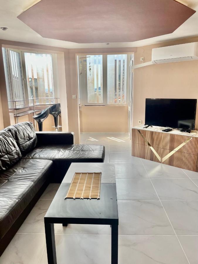 Sea view / Sea Garden Maisonette Warna Exterior foto